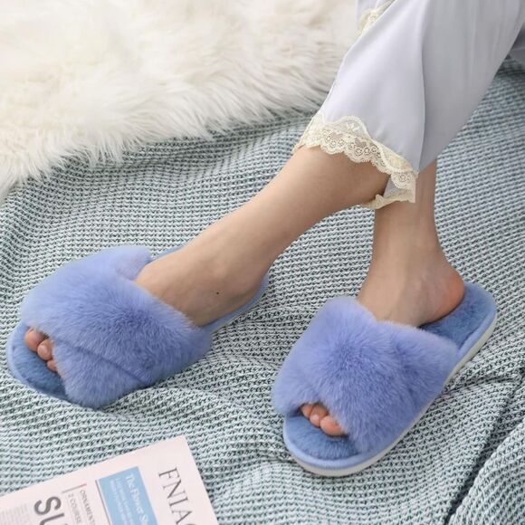 Memory Foam Fuzzy Cozy Slippers - Picture 1 of 5